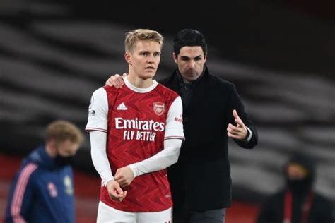 Odegaard v Smith-Rowe - Who should start for Arsenal? - Just Arsenal News