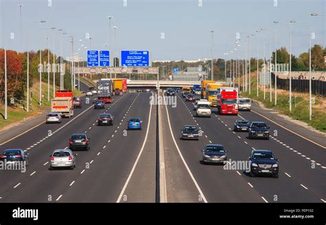 Autobahn Irland Stockfotos und -bilder Kaufen - Alamy