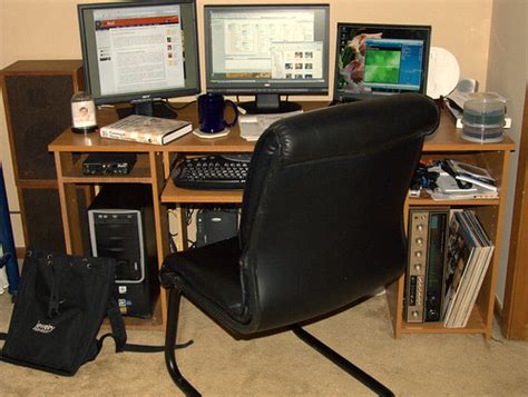 The Desk That Mike Built | I acquired a corner "Ikea" type d… | Flickr