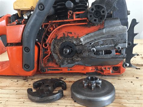 How To Replace A Chainsaw Clutch And Sprocket