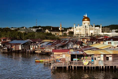 Famed Water Village Of Brunei's Capital City Royalty Free Stock Photo - Image: 29439755