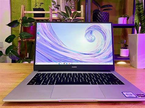 Huawei MateBook D14 (Ryzen 7) Review: 8 Months Later