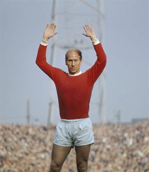 Bobby Charlton | Manchester united legends, Bobby charlton, Manchester united