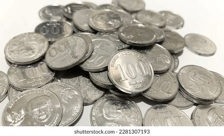 8,130 Indonesian Money Coins Images, Stock Photos, 3D objects ...