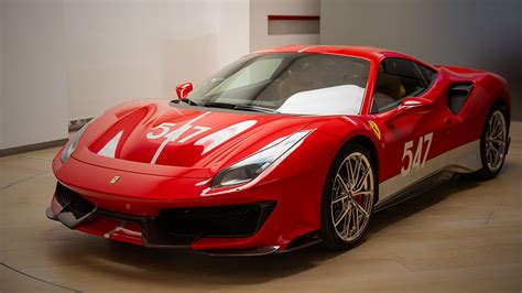 Ferrari shows off a 488 Pista customized by Tailor Made