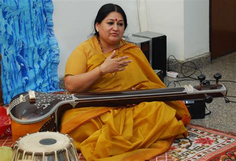 Tuning software cannot make singers: Shubha Mudgal - Times of Oman