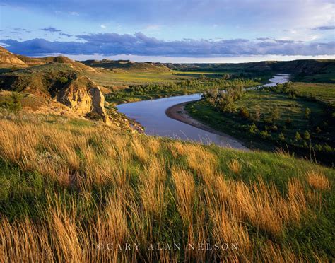 The Little Missouri River | Theodore Roosevelt National Park, North ...