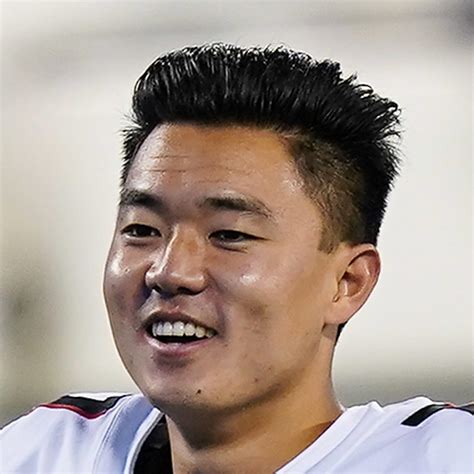 Atlanta Falcons: Do not underestimate the value of Younghoe Koo