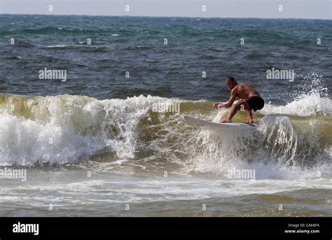 Surfing in gaza hi-res stock photography and images - Alamy