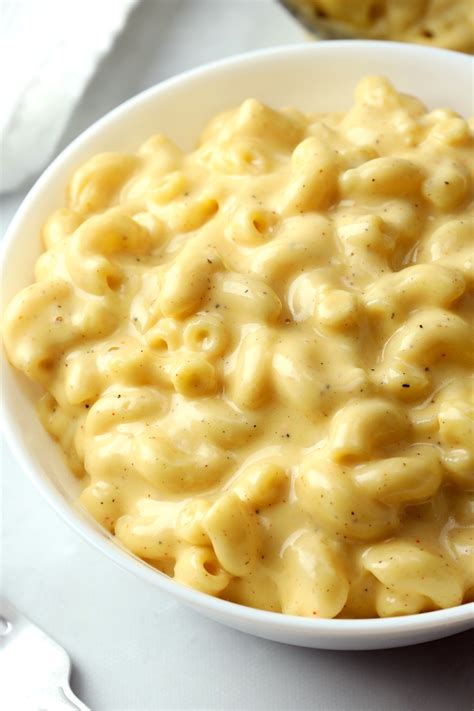 Creamy Stovetop Mac and Cheese - The Toasty Kitchen