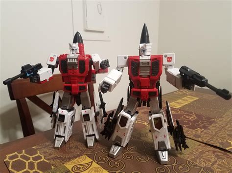 WNW: Zeta Toys Aerialbots (Air Raid and Fire Flight) : r/transformers