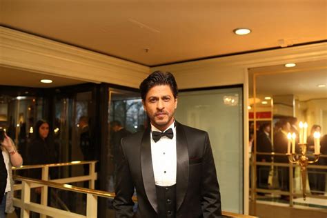 Shah Rukh Khan Wins Outstanding Contribution To Cinema At The Asian Awards - Photos,Images ...