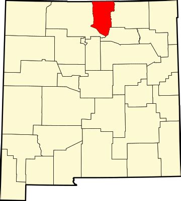 Taos Pueblo - Wikipedia