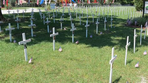 Combat PTSD News | Wounded Times: Hundreds of crosses honor Floridians Sacrifice for Memorial Day