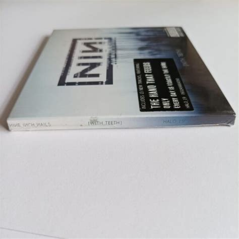 Nine Inch Nails – With Teeth – CD | Rustblade