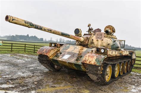 Russian war tank goes for sale on eBay for £30,000 | Daily Star