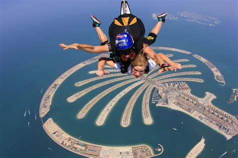 Skydive Dubai - OMG, I just jumped out of the plane! - Where life is great