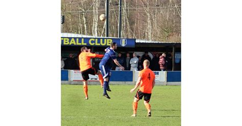 Match Overview: Retford 4 - 1 Clay Cross Town : CCTFC