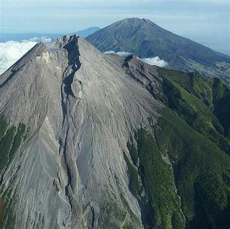 Paket Pendakian Gunung Merapi 2H1M !! Jalur New Selo, Sapuangin