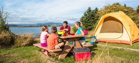 Frontcountry camping - Gulf Islands National Park Reserve