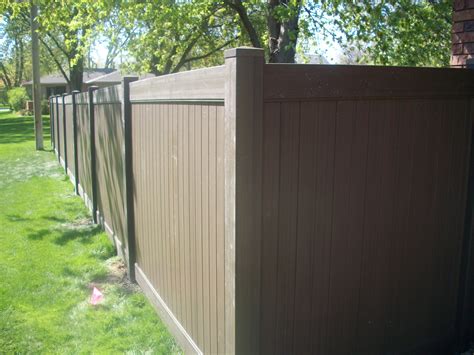 Chestnut Brown Vinyl Fence Special - The American Fence Company