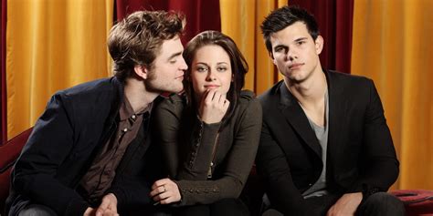 The Cast of Twilight Then and Now - 1st Twilight Movie Cast Today