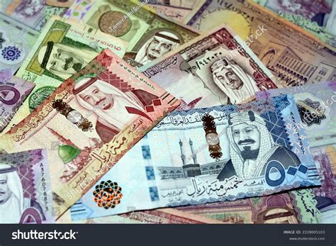 Saudi Arabia Currency Royalty-Free Images, Stock Photos & Pictures ...