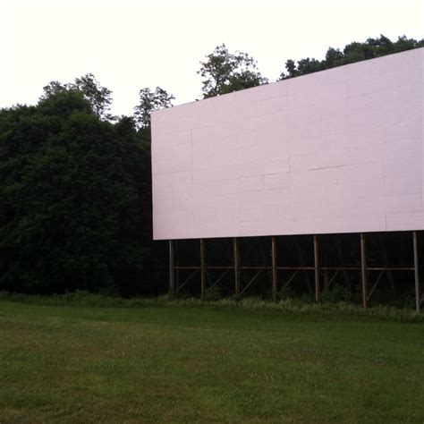 Hyde Park Drive-In Theatre - ATUALIZADO 2022 O que saber antes de ir - Sobre o que as pessoas ...