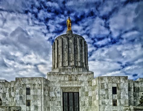 Free Images - salem oregon capitol building