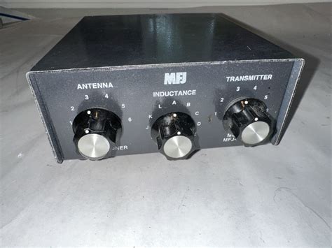 MFJ-901B Manual Versa-Tuner Antenna Tuner, As-Is but possibly okay ...