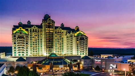 Foxwoods Poker Room Review – Play In The Largest Room In The World