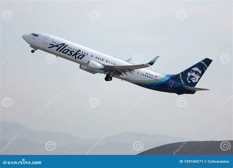 Alaska Airlines Taking Off from Los Angeles Airport LAX Editorial Photo ...