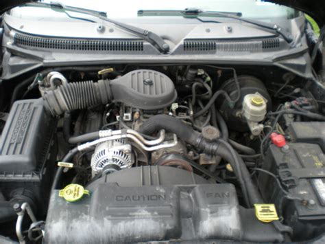 2001 Dodge Ram Engine | Engine has aprox 155,000 miles | Flickr