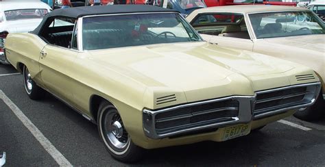 1967 Pontiac Grand Prix - Information and photos - MOMENTcar