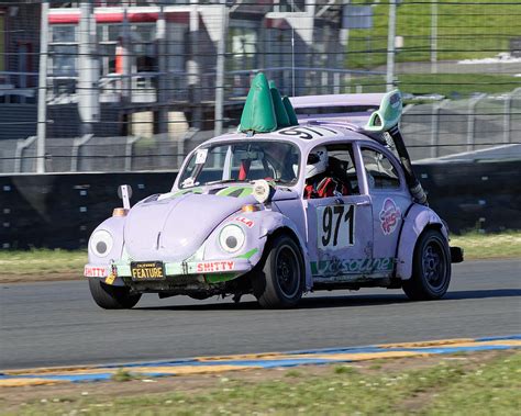 Hella Shitty Beetle -- Volkswagen Beetle Racer at the 24 Hours of ...