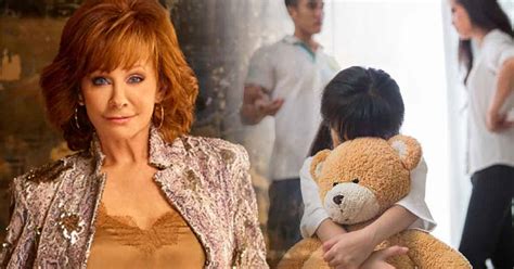 Reba McEntire Sings a About Marital Conflict and Children