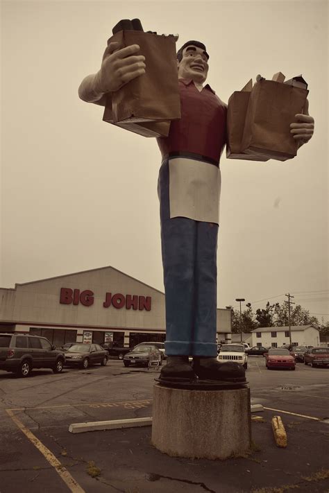 Big John Grocery Clerk in Metropolis, Illinois