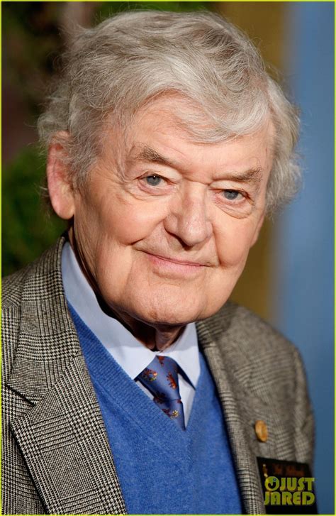 Legendary Actor Hal Holbrook, Who Played Mark Twain, Has Passed Away at ...