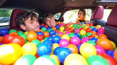 BALL PIT PRANK IN MY GIRLFRIEND'S CAR! - YouTube