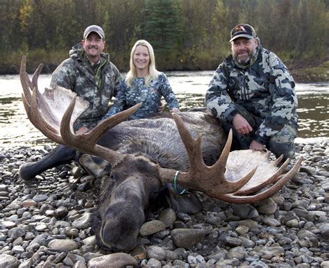 Yukon Moose Hunting - AK - Trips4Trade