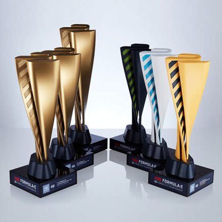 3D Printed Awards & Trophies | EFX