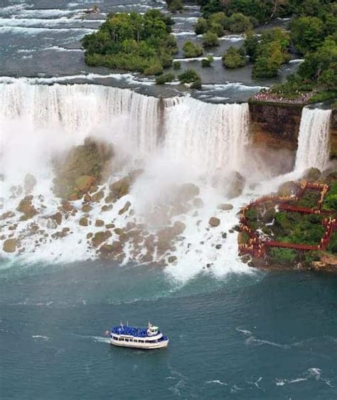 Niagara Falls Boat Tour 2024 • Expert Guide