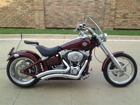 Buy 2009 Harley-Davidson FXCWC Softail Rocker C Cruiser on 2040-motos