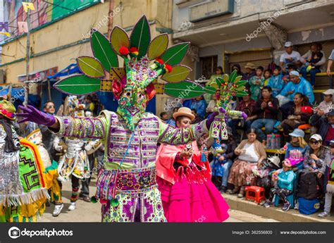 Oruro Oruro Bolivia February 2018 Typical Bolivian Folk Dance Character ...