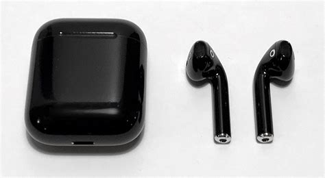 Apple to Release AirPods With New Coating and Black Color in the Spring - MacRumors