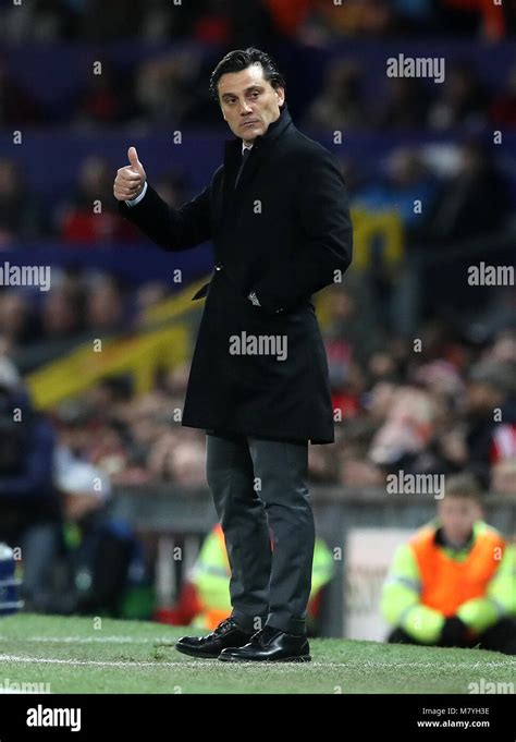 Sevilla manager vincenzo montella hi-res stock photography and images - Alamy