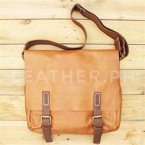 12-inch Messenger Bag - Leather.PH