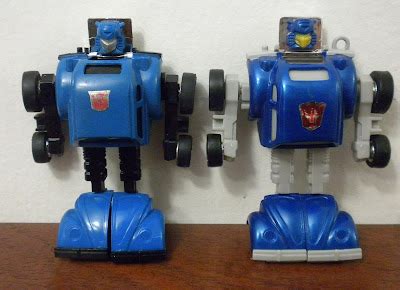 Blog Transformers.com: 588: Glyph (Botcon 2002 Exclusive)