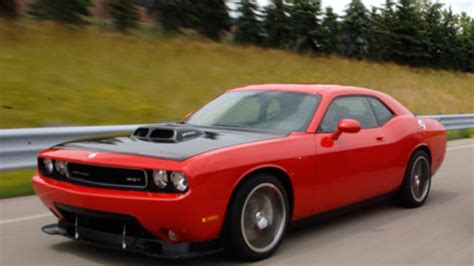 VIDEO: Dodge Challenger SRT10 Concept... moving and stuff - Autoblog