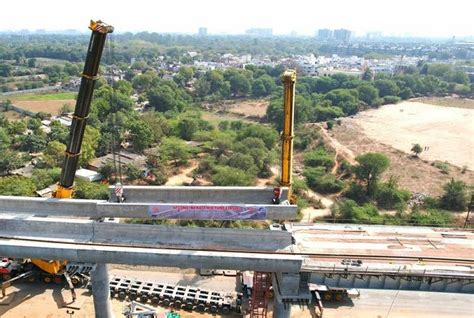 Ahmedabad Metro Phase 2 Package C1’s Final U-Girder Launched by Afcons ...